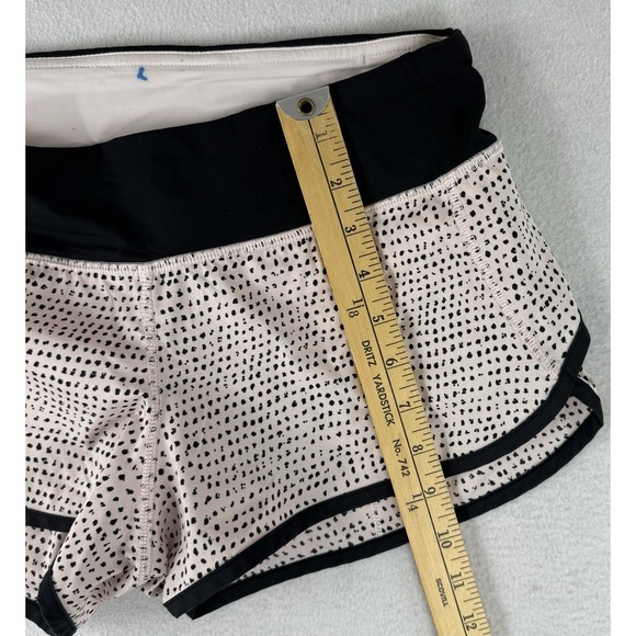 Lululemon Speed Up Running Pink/Black Speckle Shorts Size 6‎ Workout Gym - Picture 3 of 9